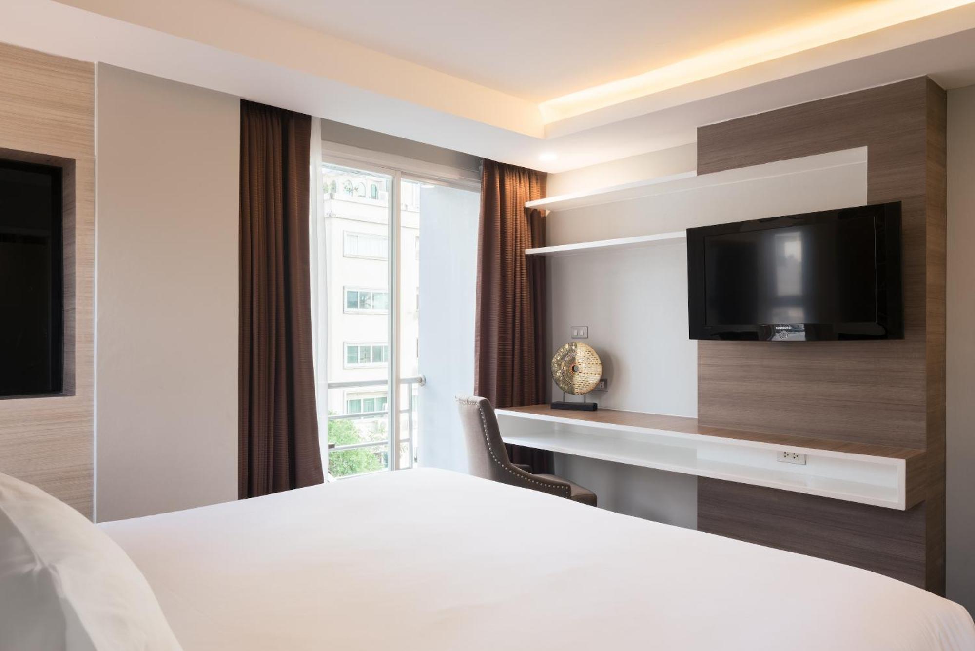 Aspira Suites Sukhumvit 20 Бангкок Екстер'єр фото